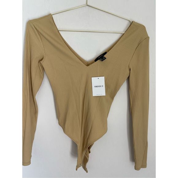 FOREVER 21 Ribbed Bodysuit Size Small NWT - Picture 2 of 5